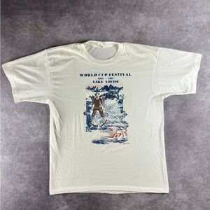 Vintage 90s Banff Lake
Louise Canda T-shirt L Size